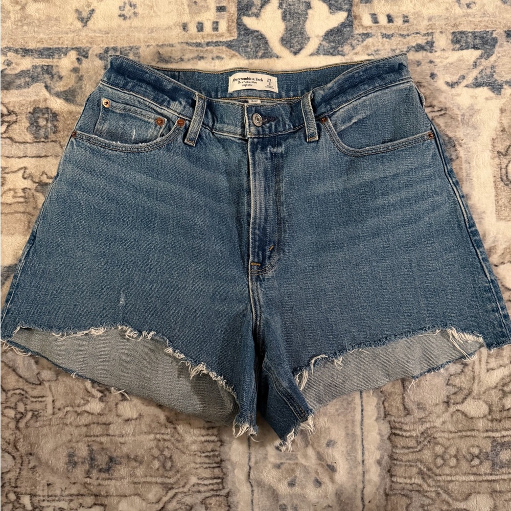 Abercrombie & Fitch Curve Love Denim Shorts